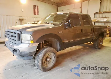 2002 Ford F250 Super Duty from USA, damaged, VIN 1FTNW21F72EC61182